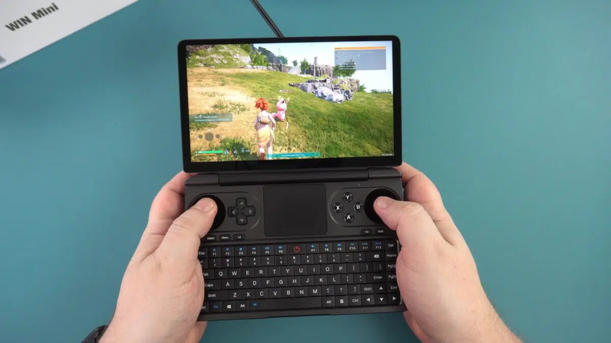 Palworld di GPD WIN Mini 2024
