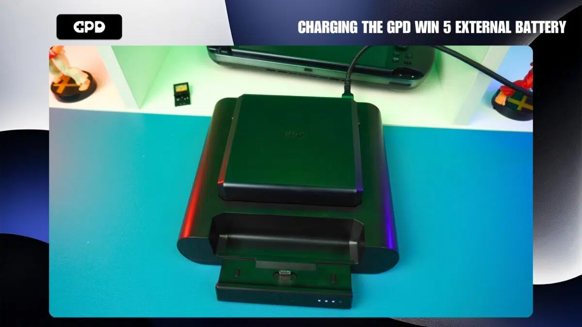 A GPD WIN 5 külső akkumulátor töltése