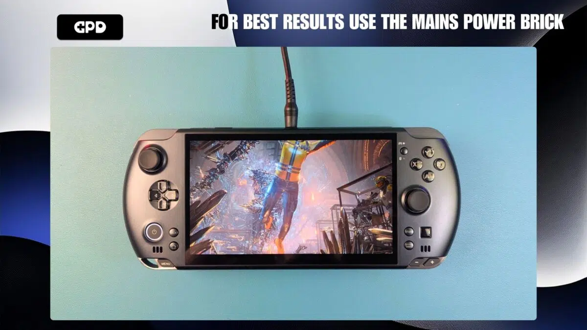GPD WIN 5 gevoed door voedingsmodule