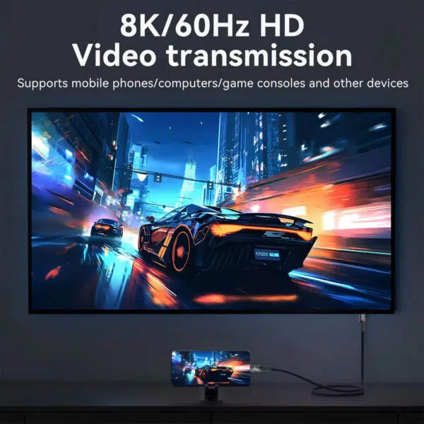 Fokus: 8K-videotransmission Visuelt: Viser en smartphone forbundet til en stor tv-skærm, der viser en racerbil. Nøgleinfo: Fremhæver 8K/60Hz-opløsning og kompatibilitet med konsoller og mobile enheder.