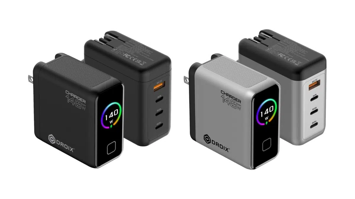 DROIX 140W USB-C Wall Charger available in Black and Silver colours